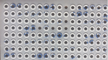 Materiale a doppio foglio 0.15mm del nastro 9448A del tessuto tagliato foro piccolo