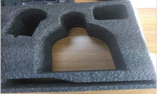 Spugna antiurto dell'assorbitore di impatto della schiuma del nero di EPDM EPE per imballare