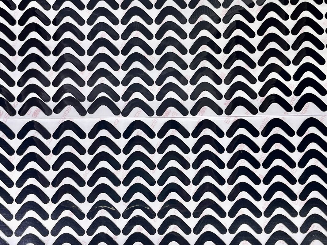 Pattini per mouse da gioco in PTFE nero multistrato a forma di V, bordo arrotondato
