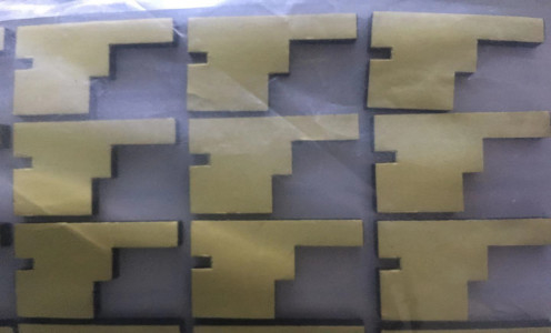Bordo antiurto spesso della schiuma di PORON BISCO 55*24*1.5mm coperti dal nastro adesivo