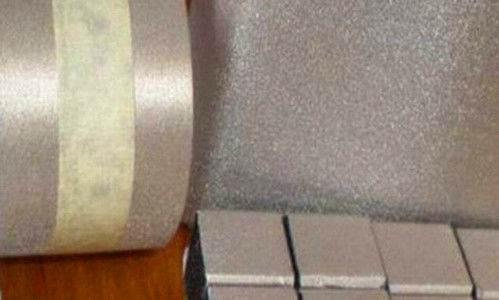 Norma ignifuga conduttiva DE LLo strato UL94 V0 DE LLa schiuma DE LL'unità di elaborazione 100KHz